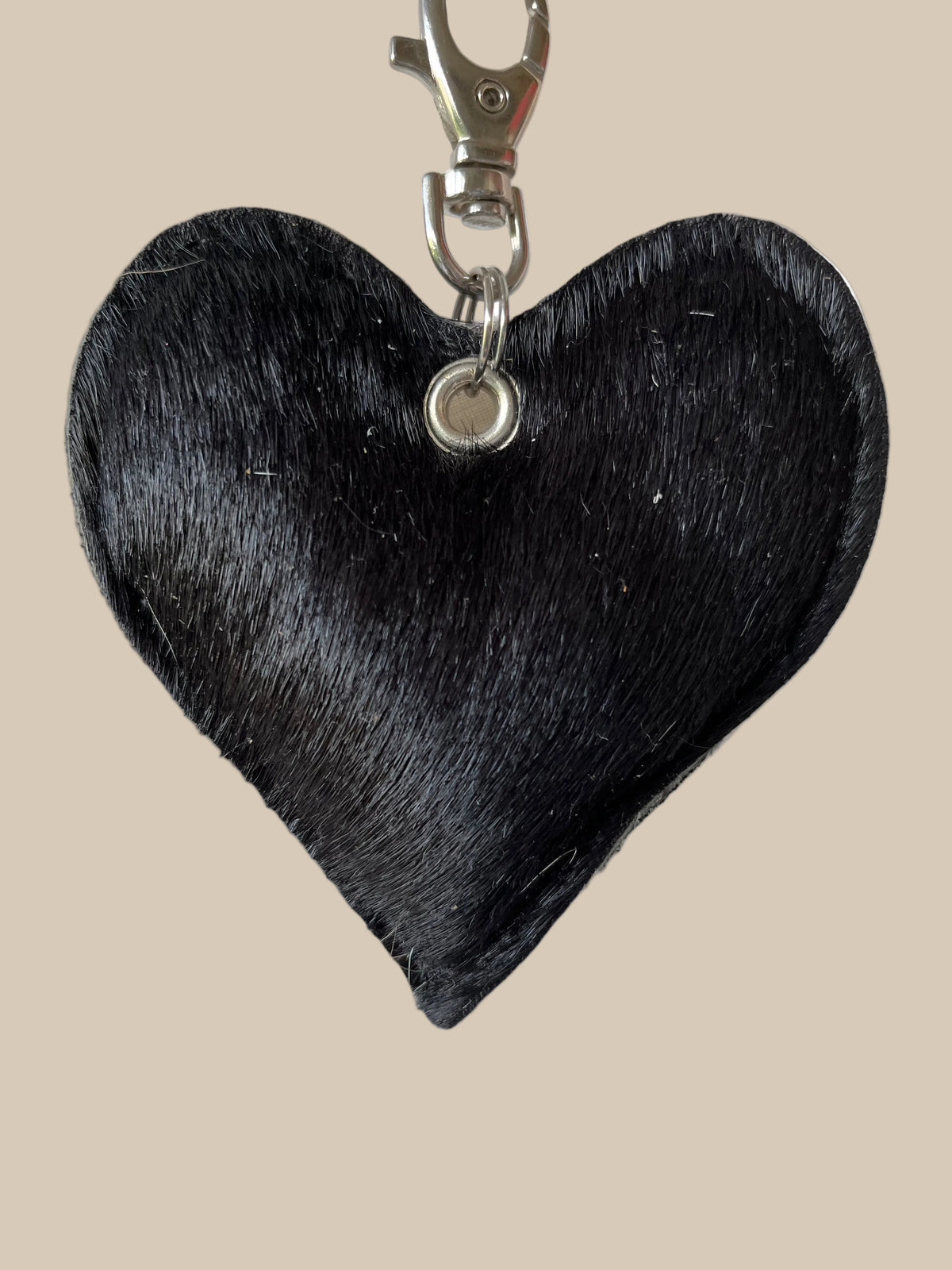 Black Hair on Hide Heart Keyring